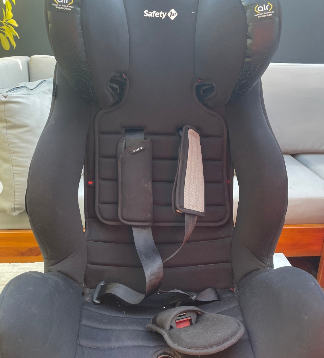 (#PG4068) Silla de auto modelo Multifix. Marca Safety 1st