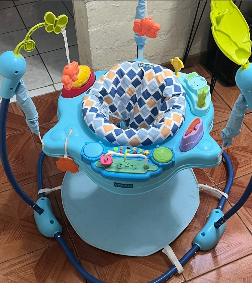 (#PG4089) Saltarina. Marca Voyage