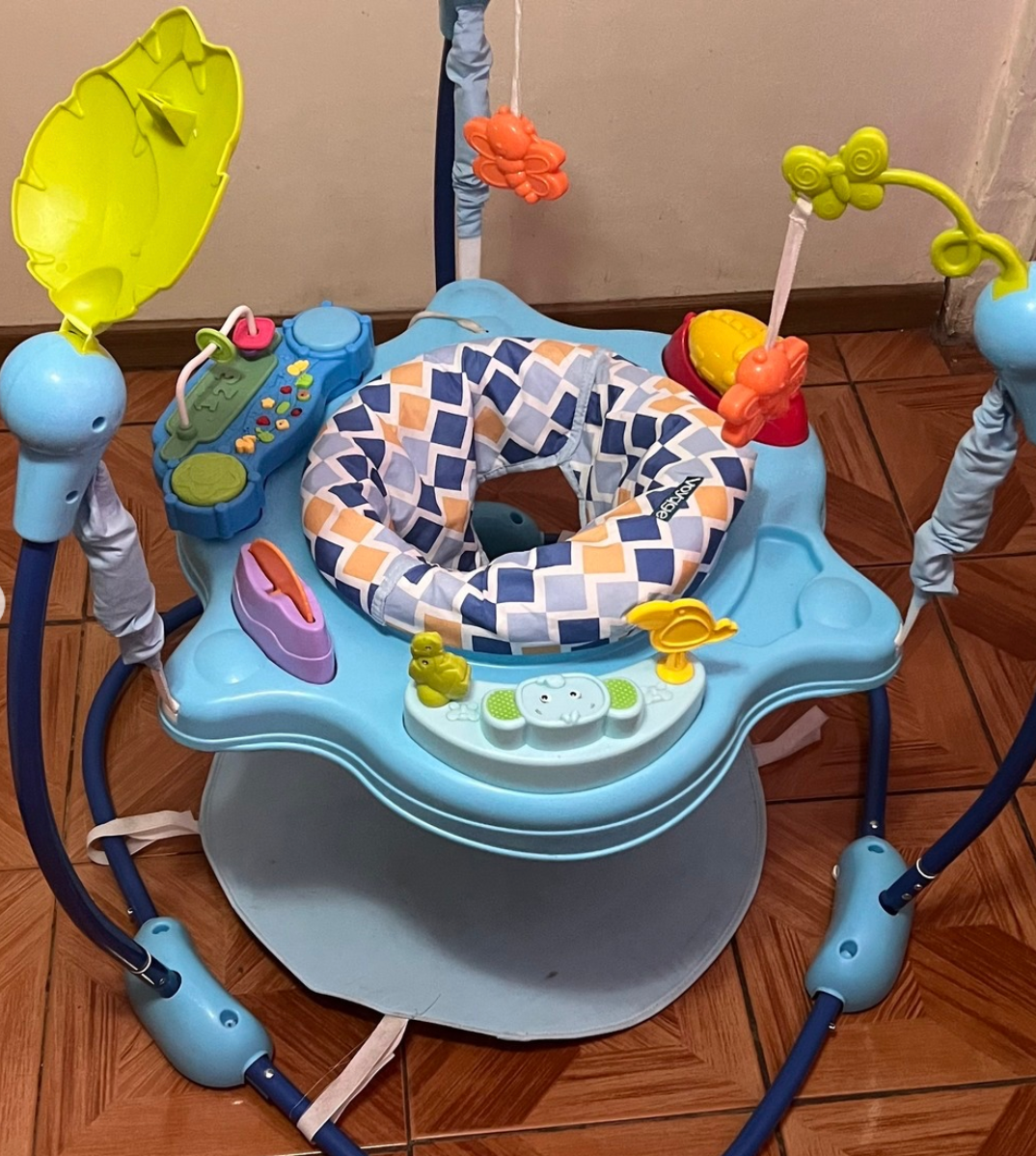 (#PG4089) Saltarina. Marca Voyage