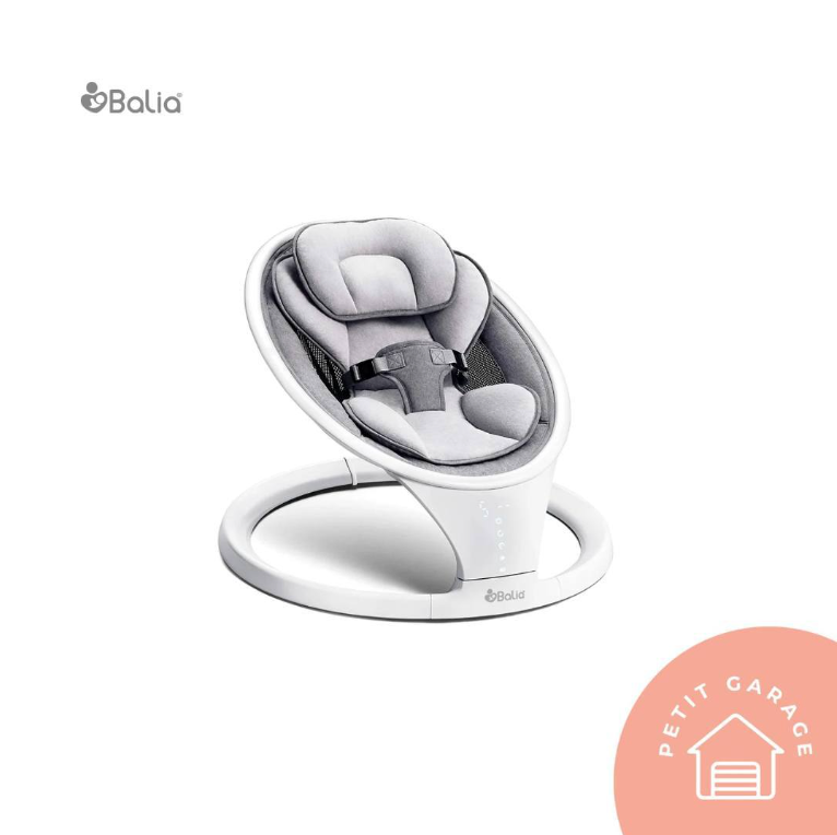 (#PG4096) Silla mecedora. Marca Balia