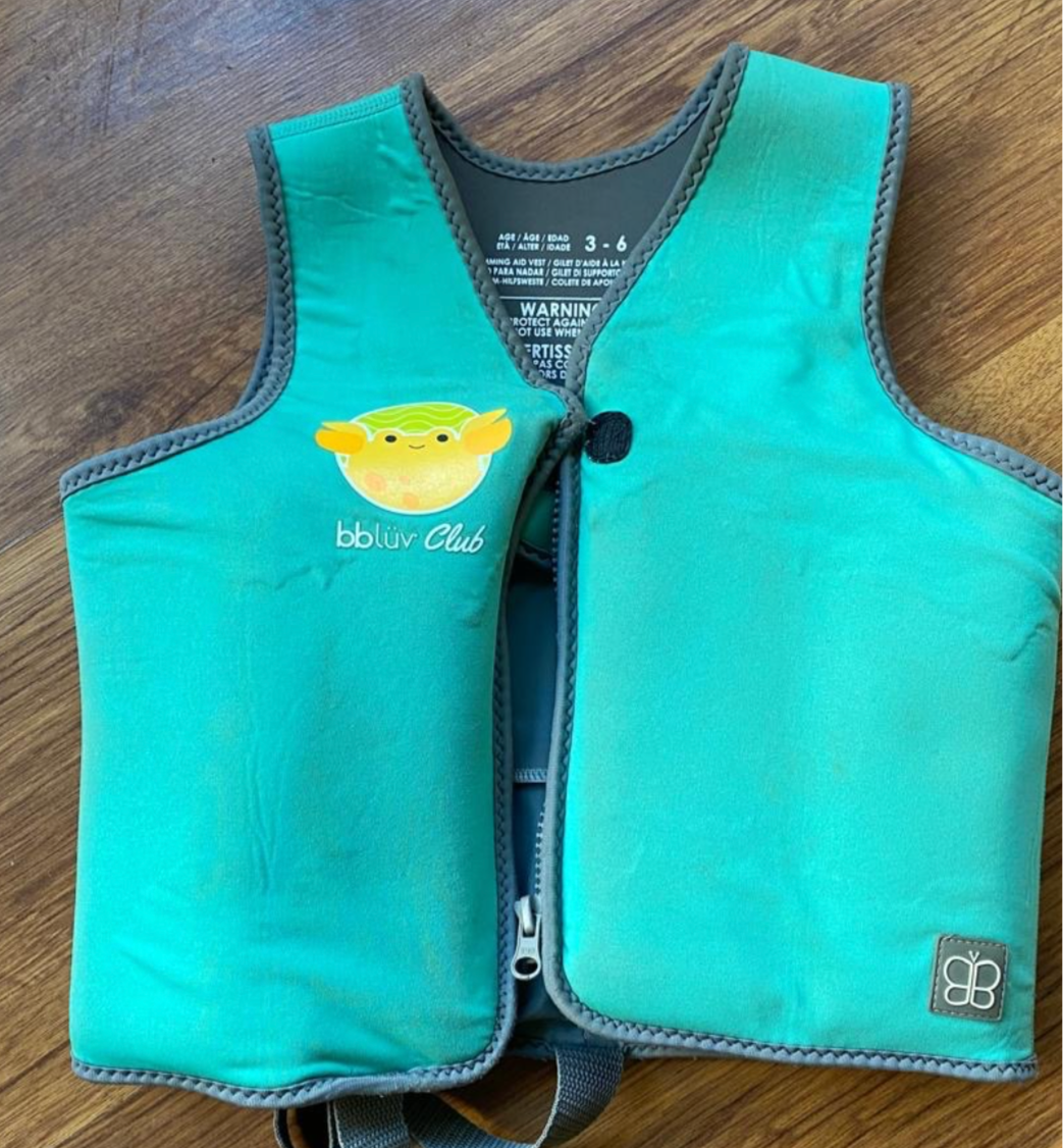 (#PG4126) Chaleco de natación. Marca Bbluv