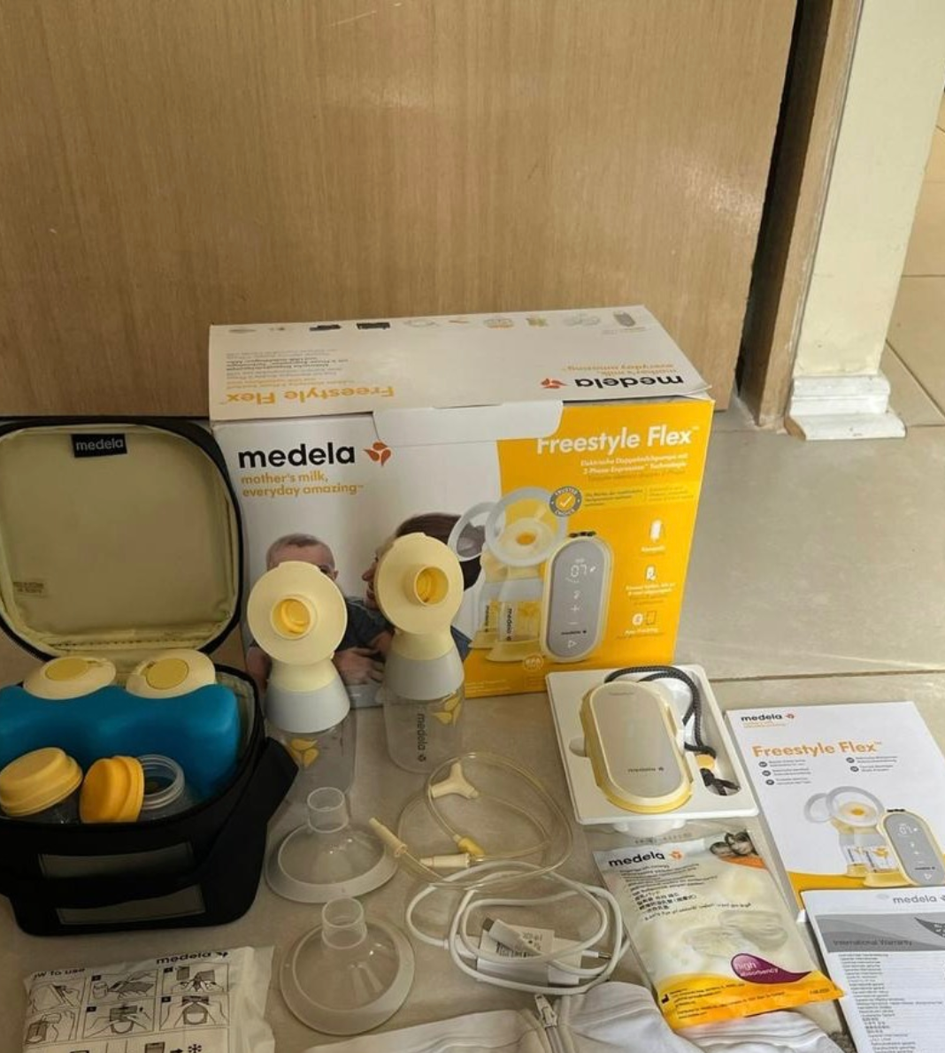 (#PG4104) Extractor de leche doble eléctrico modelo Freestyle. Marca Medela