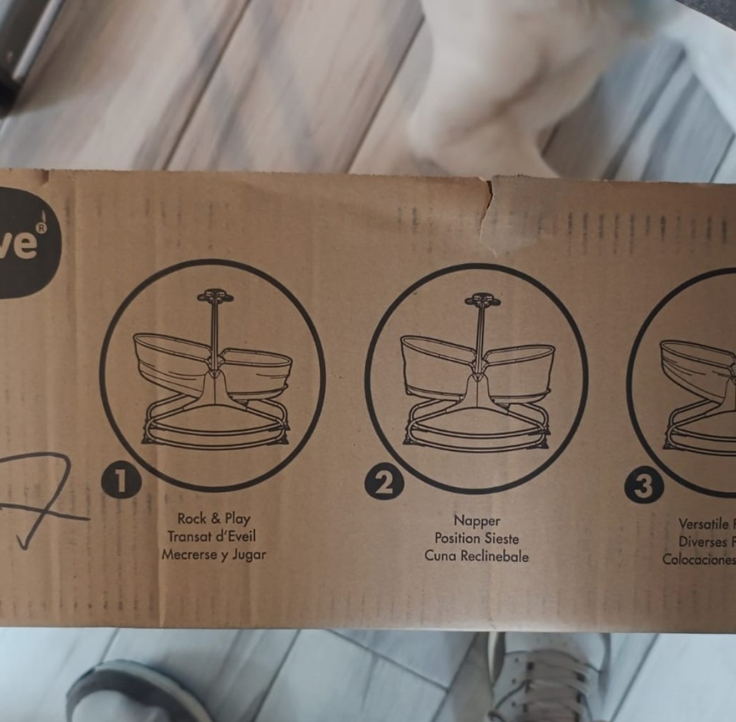 (#PG4133) Silla mecedora modelo Napper Heather. Marca Tiny Love