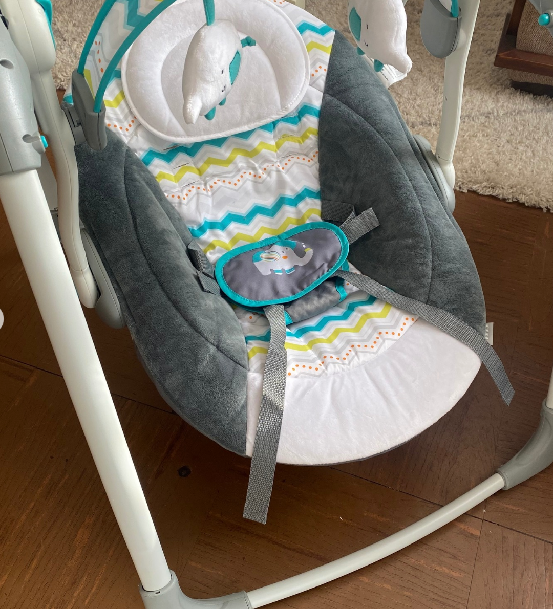 (#PG4160) Silla mecedora modelo Swing. Marca Infanti