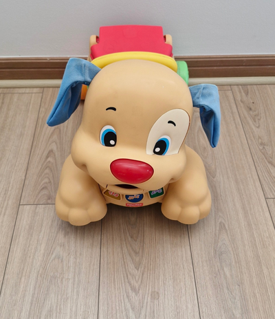 (#PG4177) Correpasillos perrito modelo Laugh and Learn. Marca Fisher Price