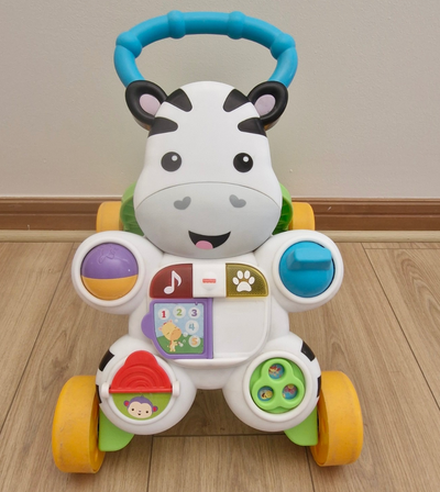 (#PG4178) Correpasillos modelo Cebra. Marca Fisher Price