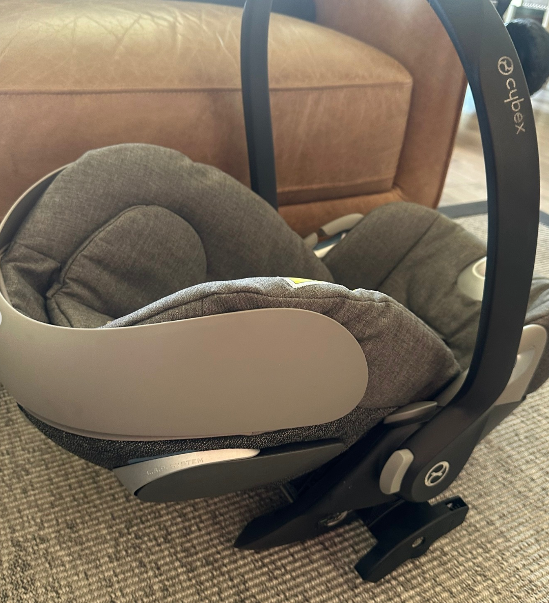 (#PG4182) Silla de auto modelo Cloud Z i- Size. Marca Cybex