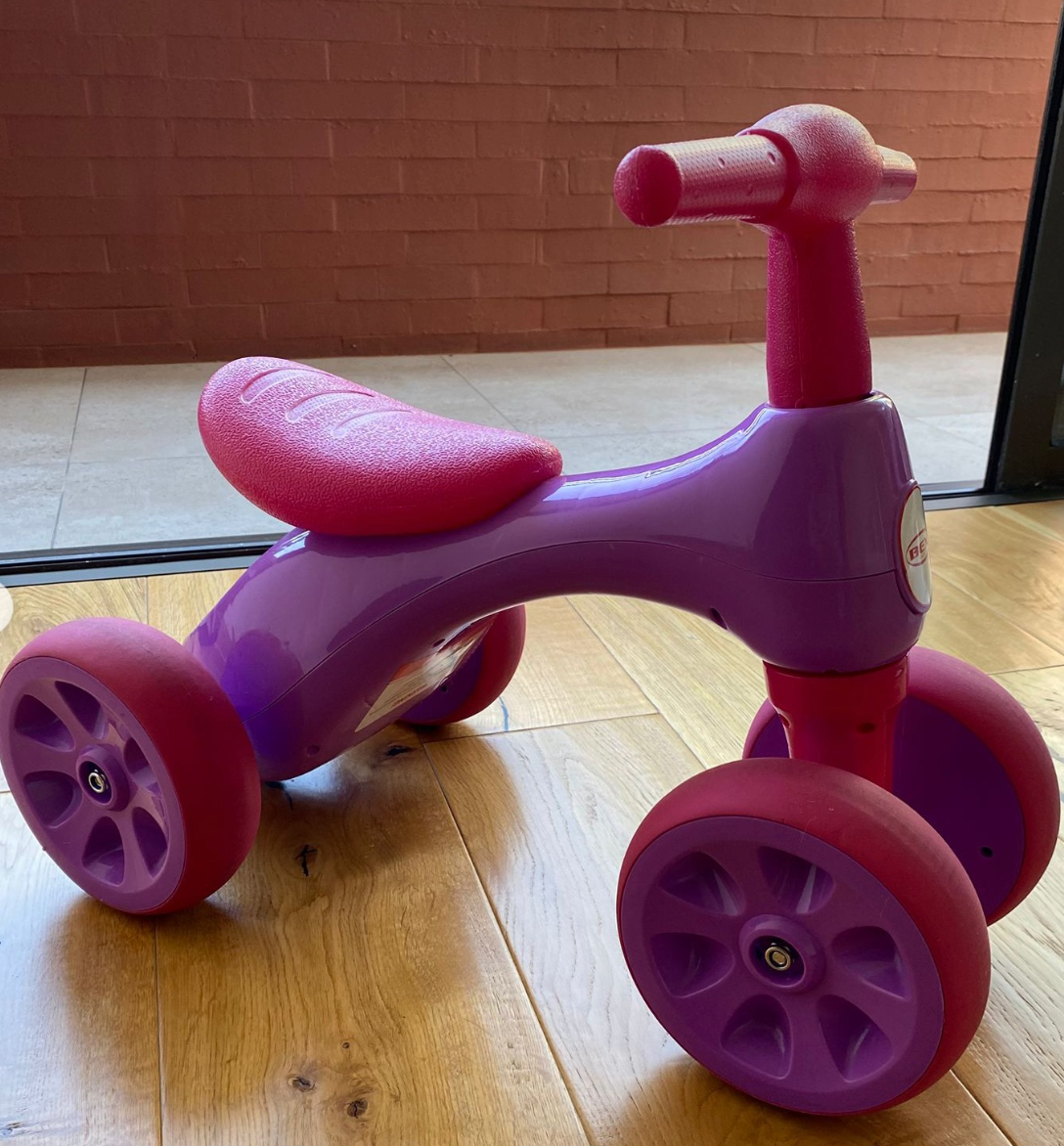 (#PG4146) Triciclo modelo Rosa. Marca Bex