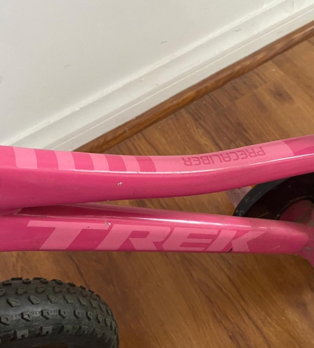 (#PG4125) Bicicleta modelo Precaliber. Marca Trek