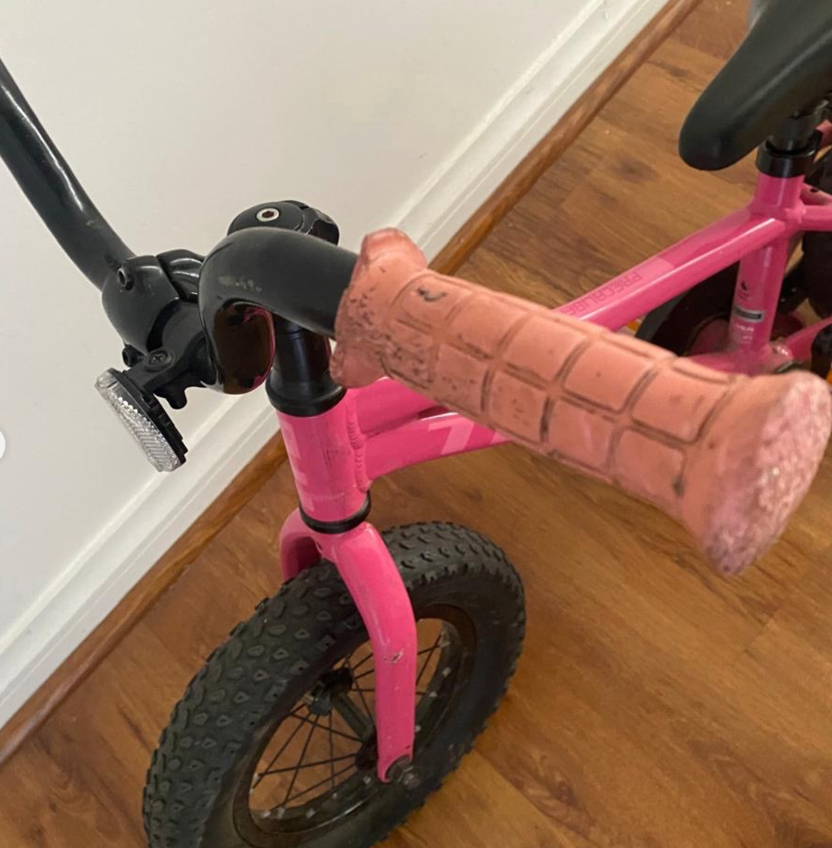 (#PG4125) Bicicleta modelo Precaliber. Marca Trek