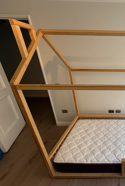 Cama Montessori, 1.5 plazas + colchón. Marca Mamás Mateas (#PG5542)