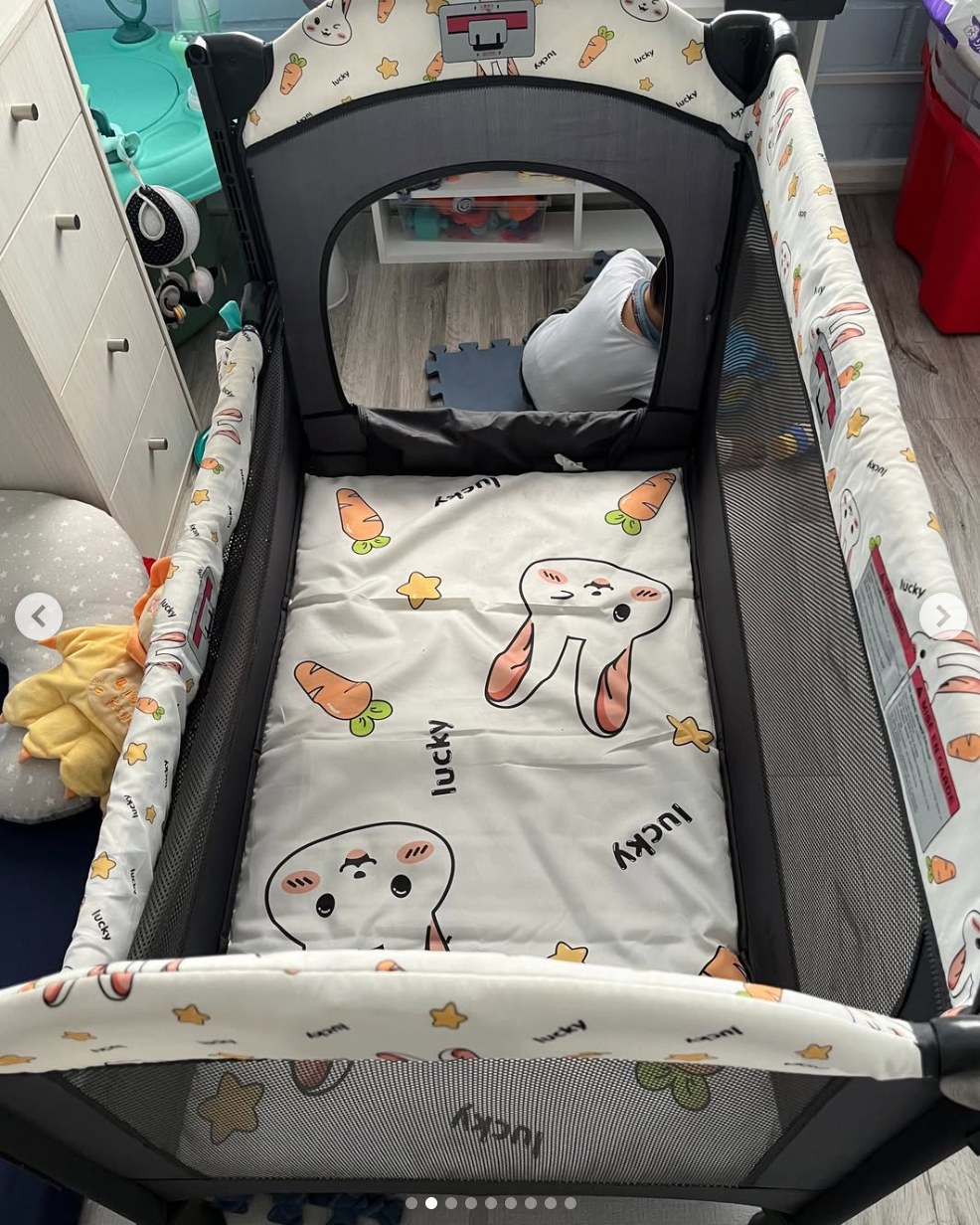 Cuna Pack and Play modelo selva. Marca Lubabycas (#PG5795)
