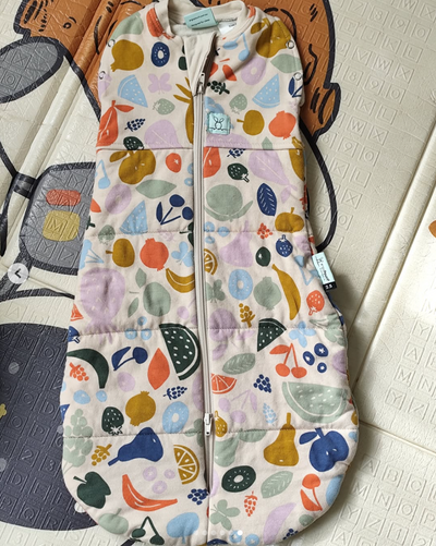 Saquito de dormir modelo Fruit Salad. Marca Ergopouch (#PG5798)