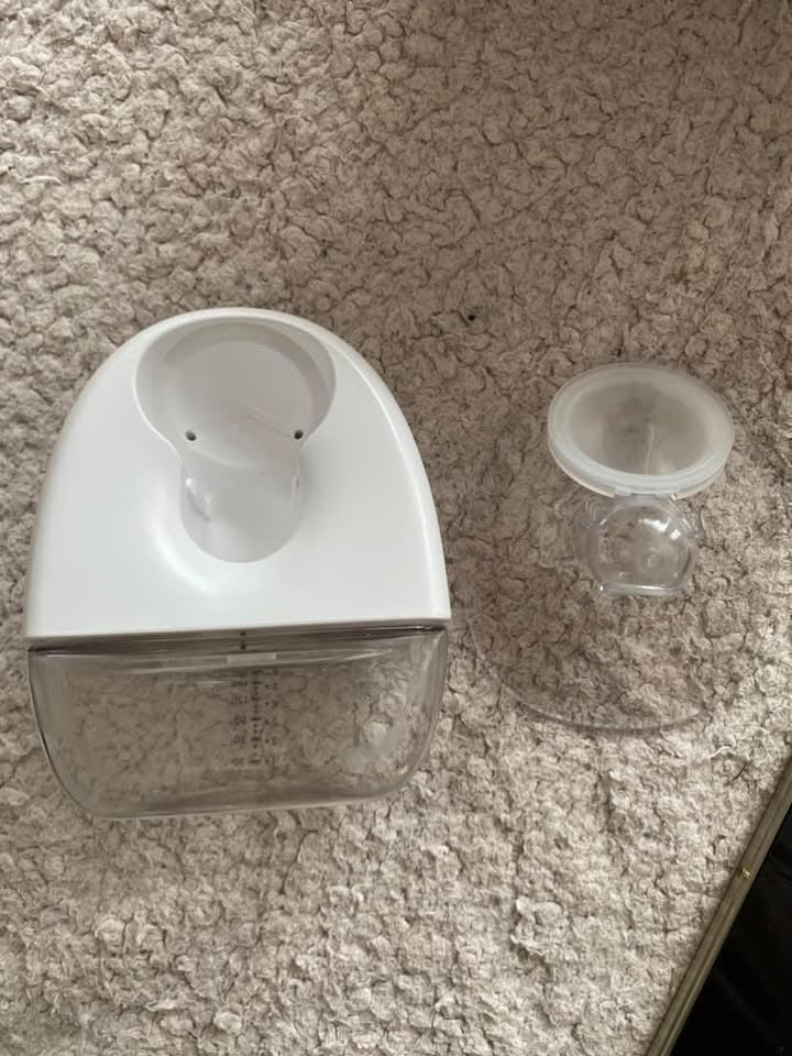 (#PG4910) Extractor de leche eléctrico simple. Marca Balia