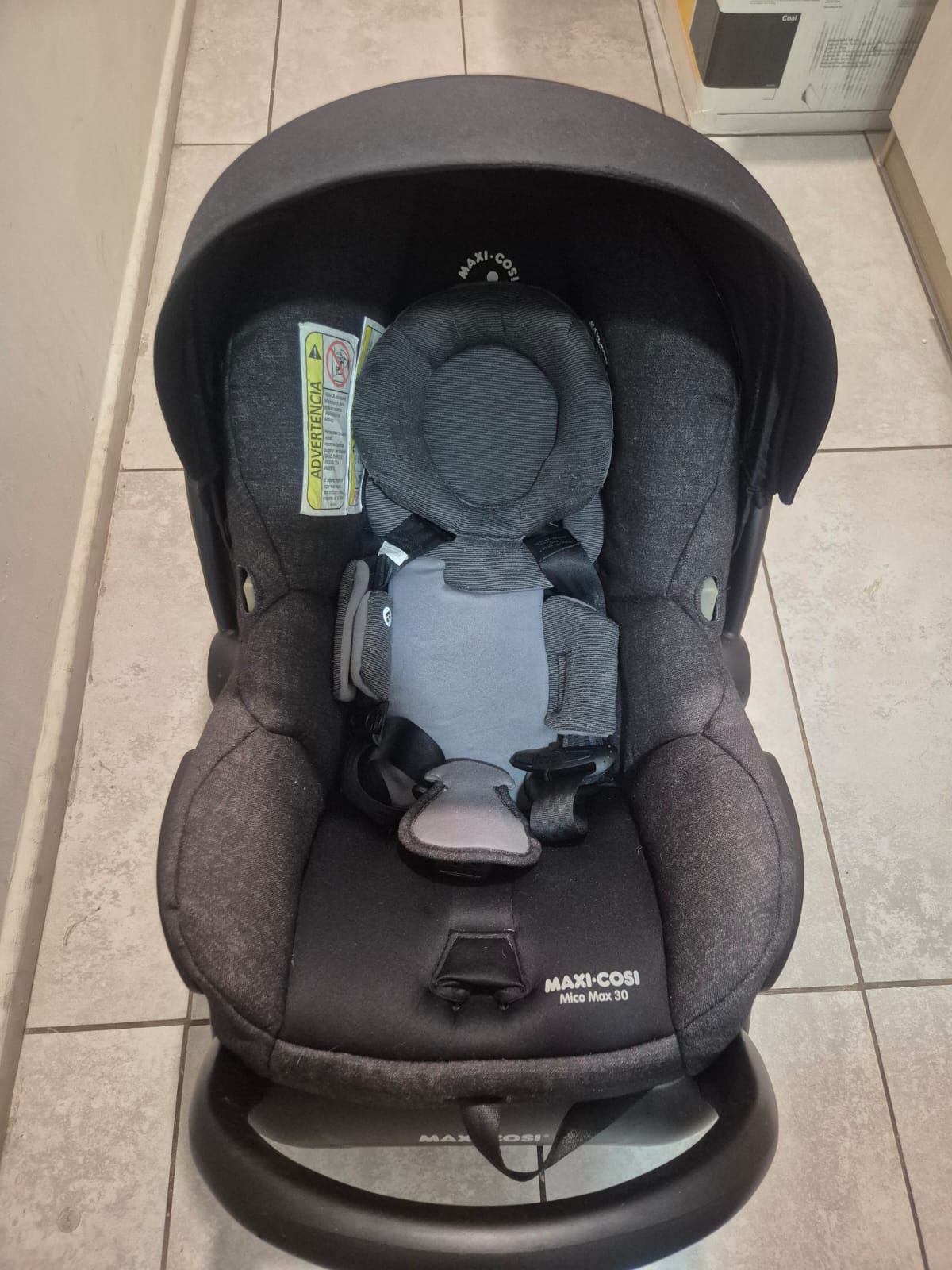 (#PG5176) Silla de auto modelo Mico Max 30. Marca Maxi Cosi