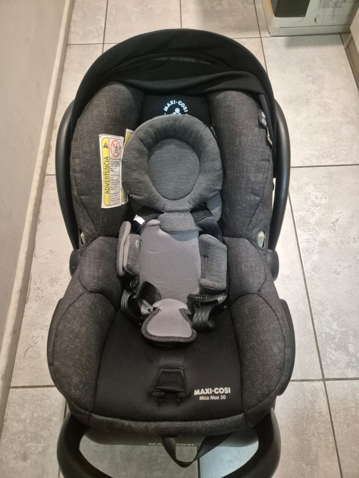 (#PG5176) Silla de auto modelo Mico Max 30. Marca Maxi Cosi