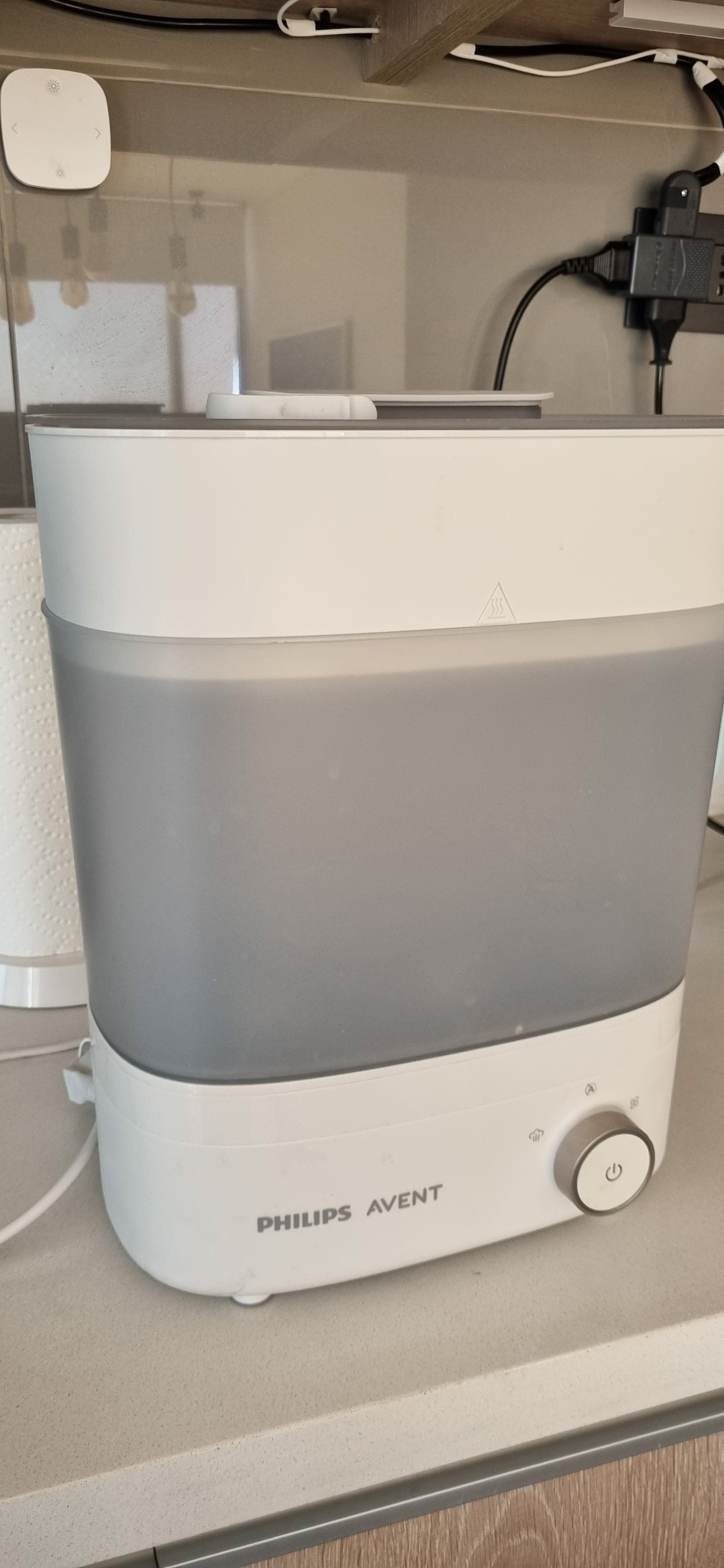 (#PG5014) Esterilizador y secador de mamaderas modelo SCF293/00. Marca Philips Avent