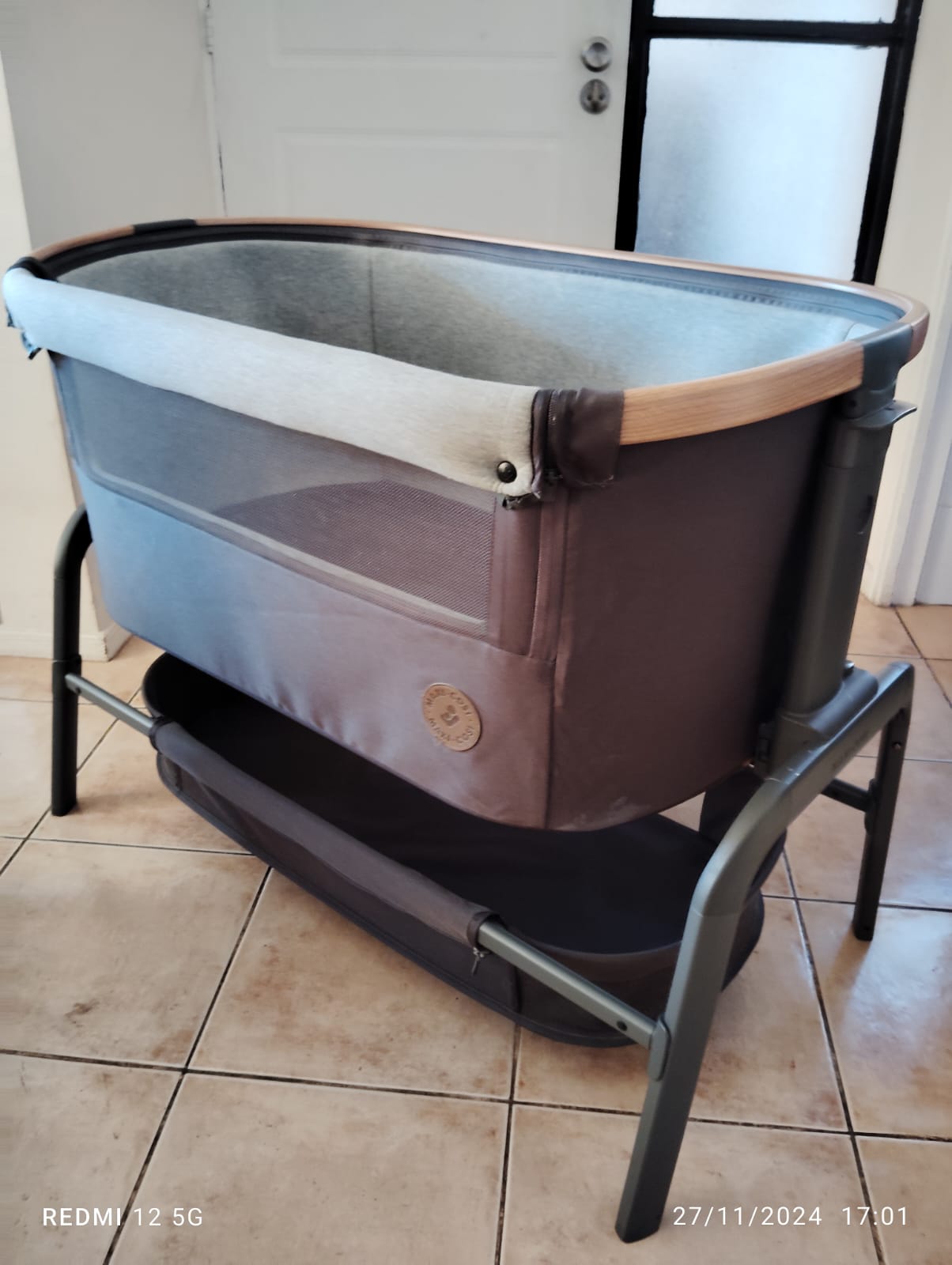 (#PG4274) Cuna colecho modelo Lora Essential. Marca Maxi Cosi