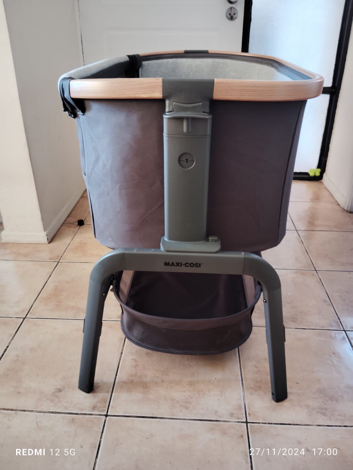 (#PG4274) Cuna colecho modelo Lora Essential. Marca Maxi Cosi