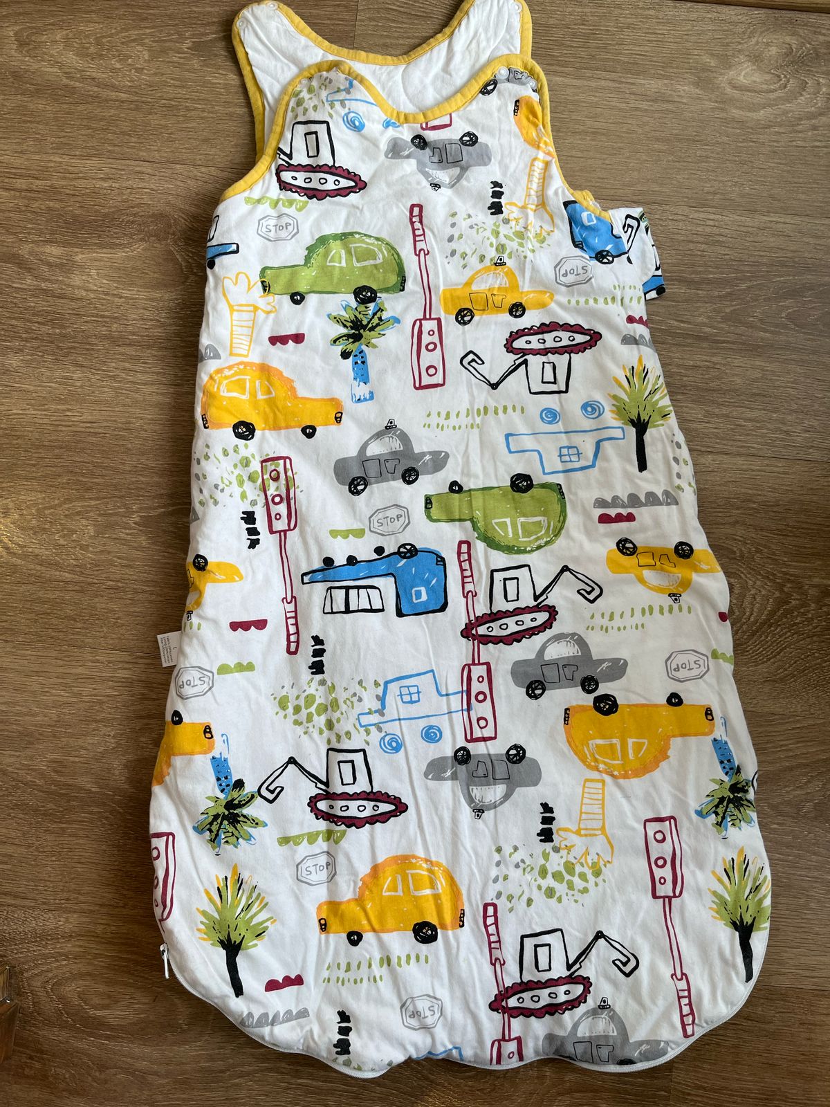 (#PG4644) 2 Saquitos de dormir modelo autitos y aviones. Marca Elubaby