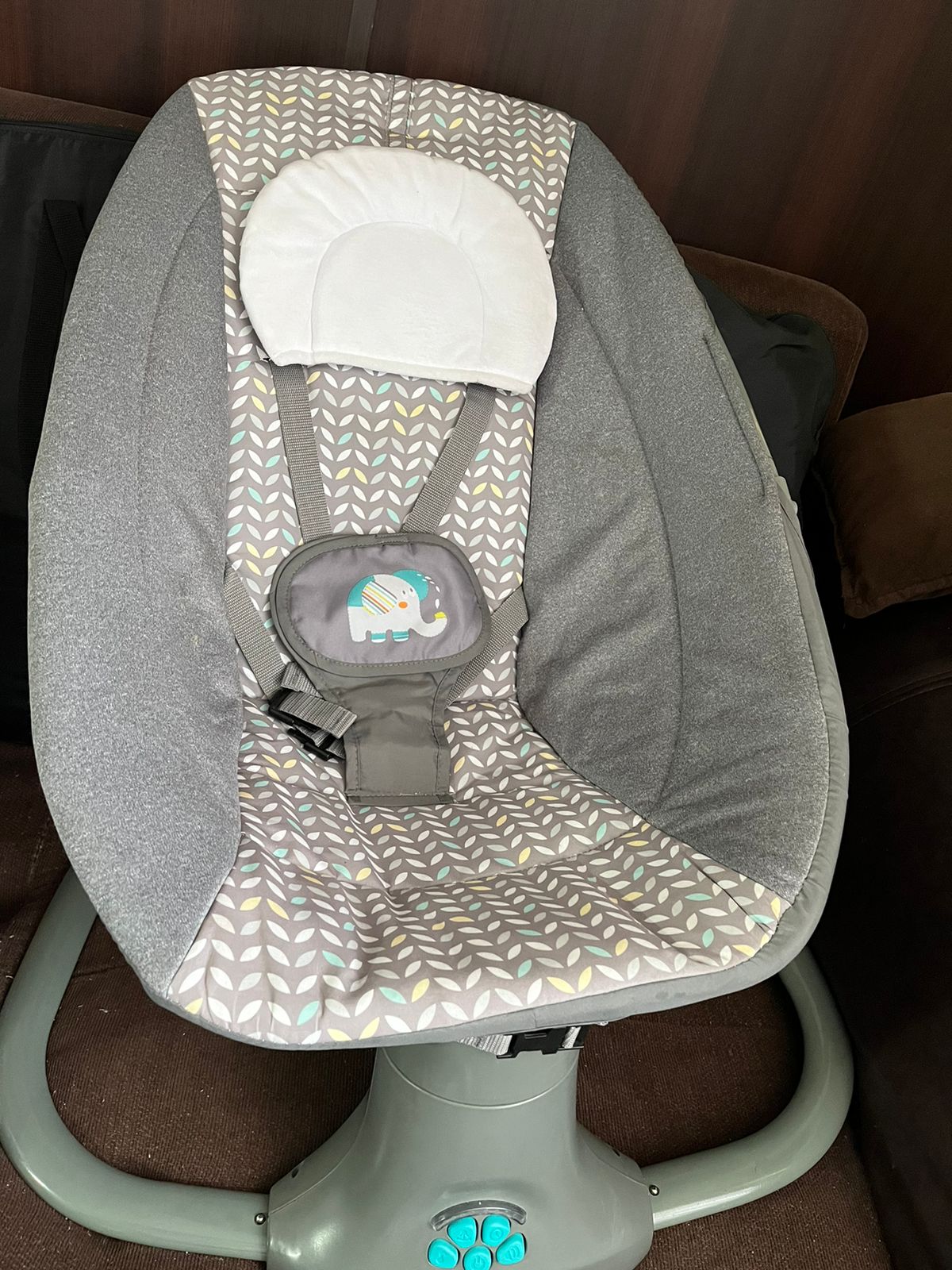 (#PG4962) Silla nido mecedora modelo 3 en 1 deluxe. Marca Infanti