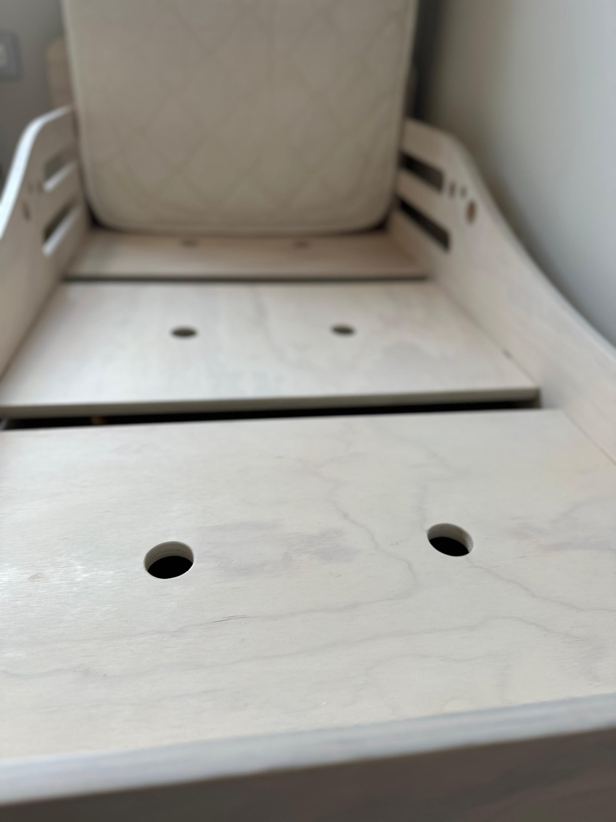 (#PG5232) Cama Montessori + Colchón. Marca Olinalá Diseño y Emma