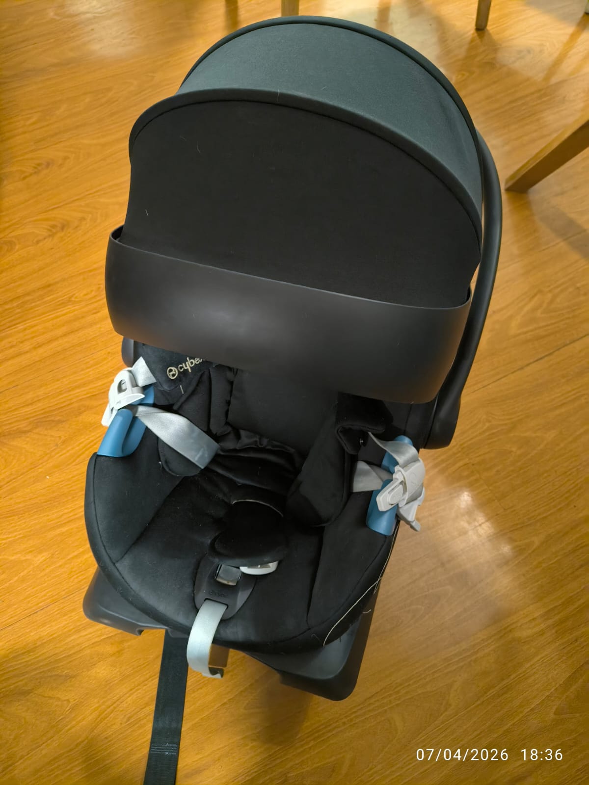 Silla de auto modelo Aton G + Base + Adaptadores. Marca Cybex (#PG5862)