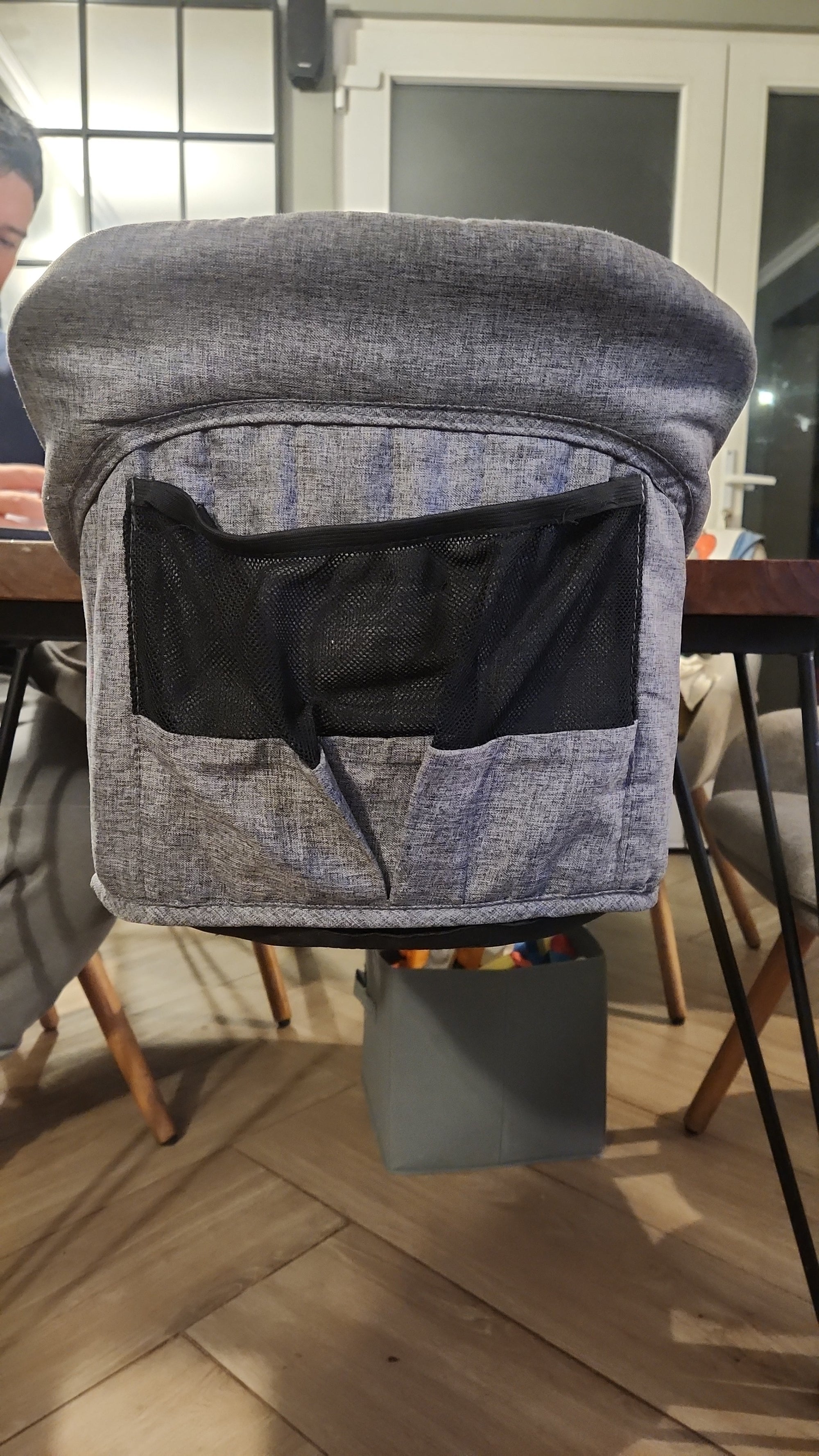 Silla de comer portable modelo Z2. Marca Seebaby (#PG5833)