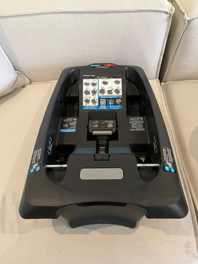 Silla de auto Nido Aton G + adaptadores para coche Beezy. Marca Cybex (#PG5731)