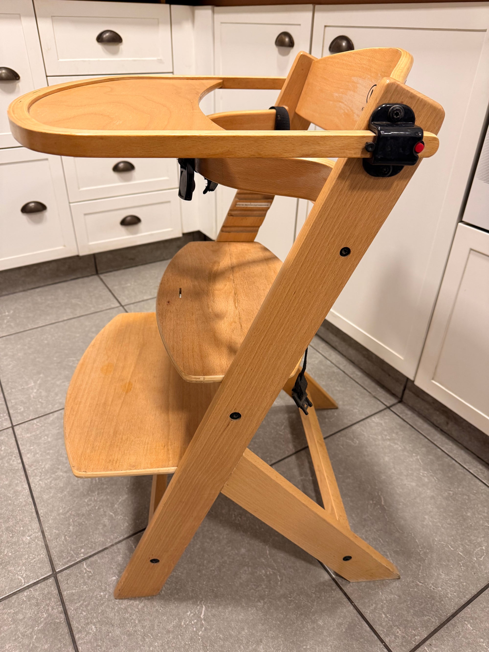 Silla para comer modelo Enock. Marca Kinderkraft (#PG5851)