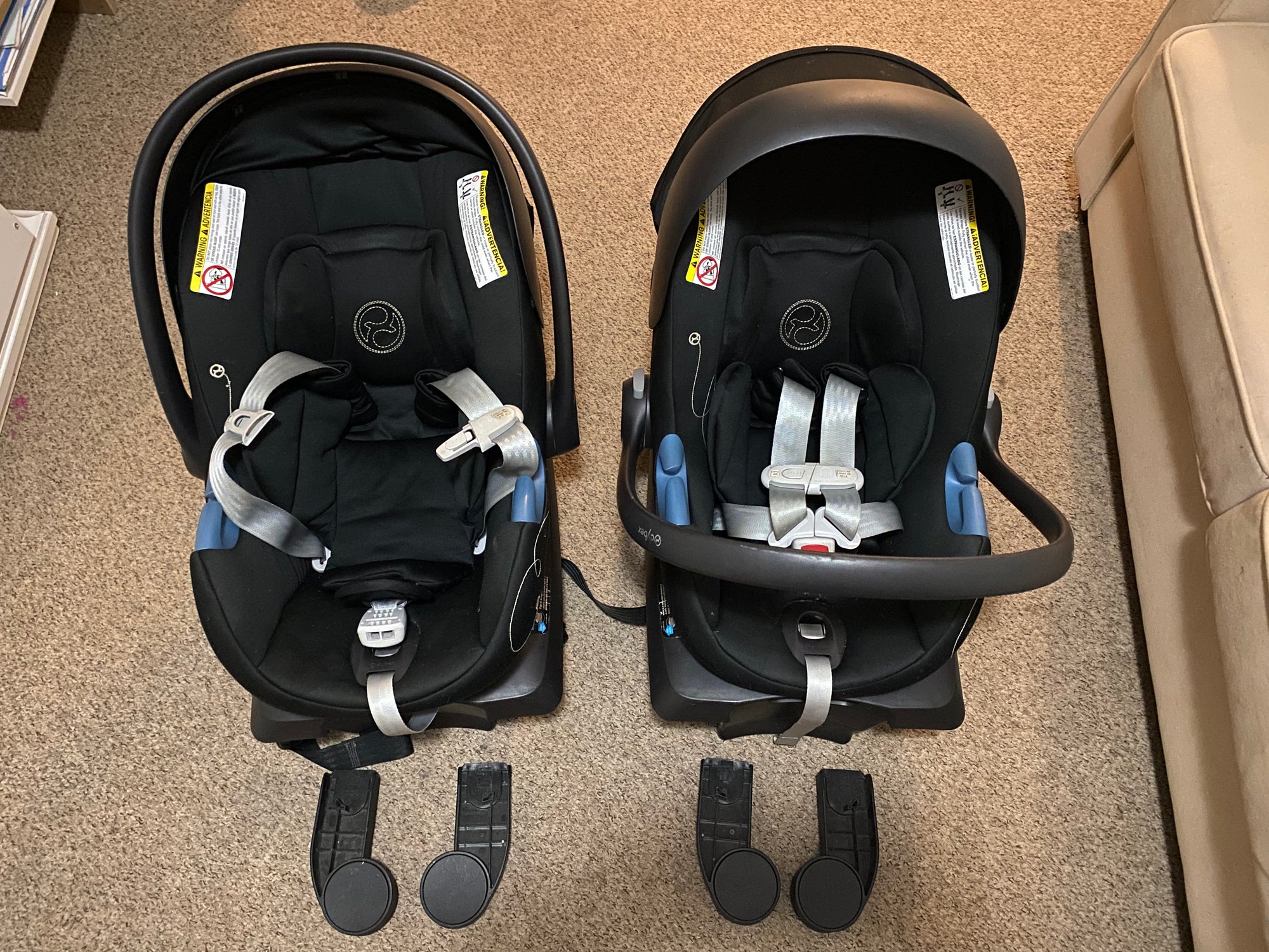 Silla nido Aton G con base Isofix y adaptadores para coche. Marca Cybex (#PG5743)