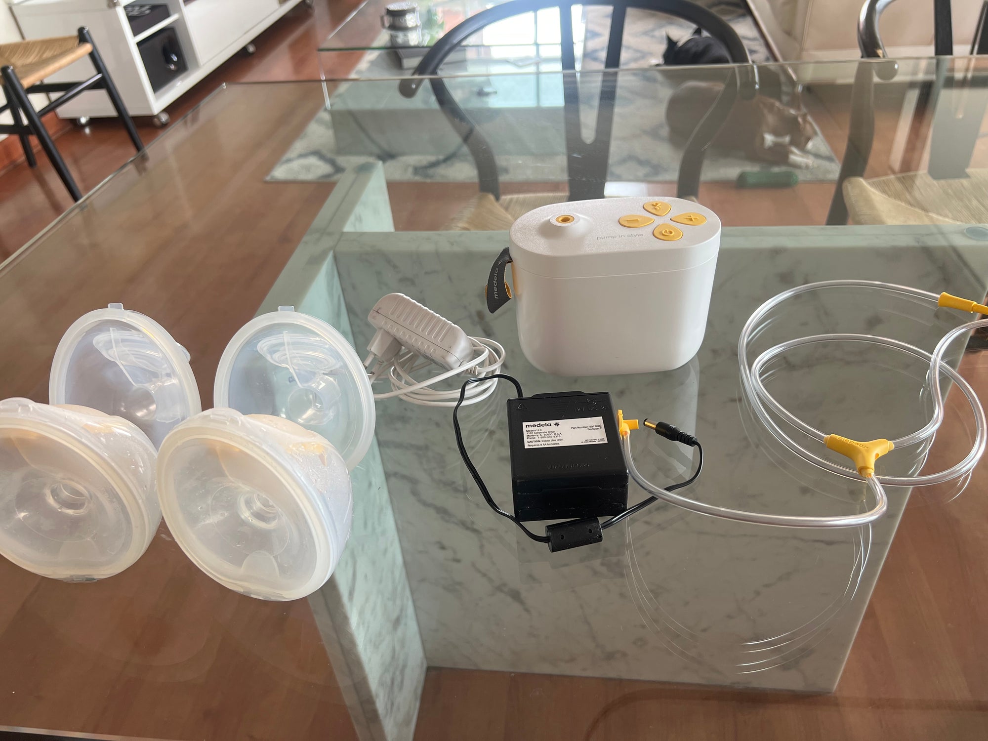 (#PG5306) Extractor de leche doble eléctrico modelo Pump in Style Hands Free. Marca Medela