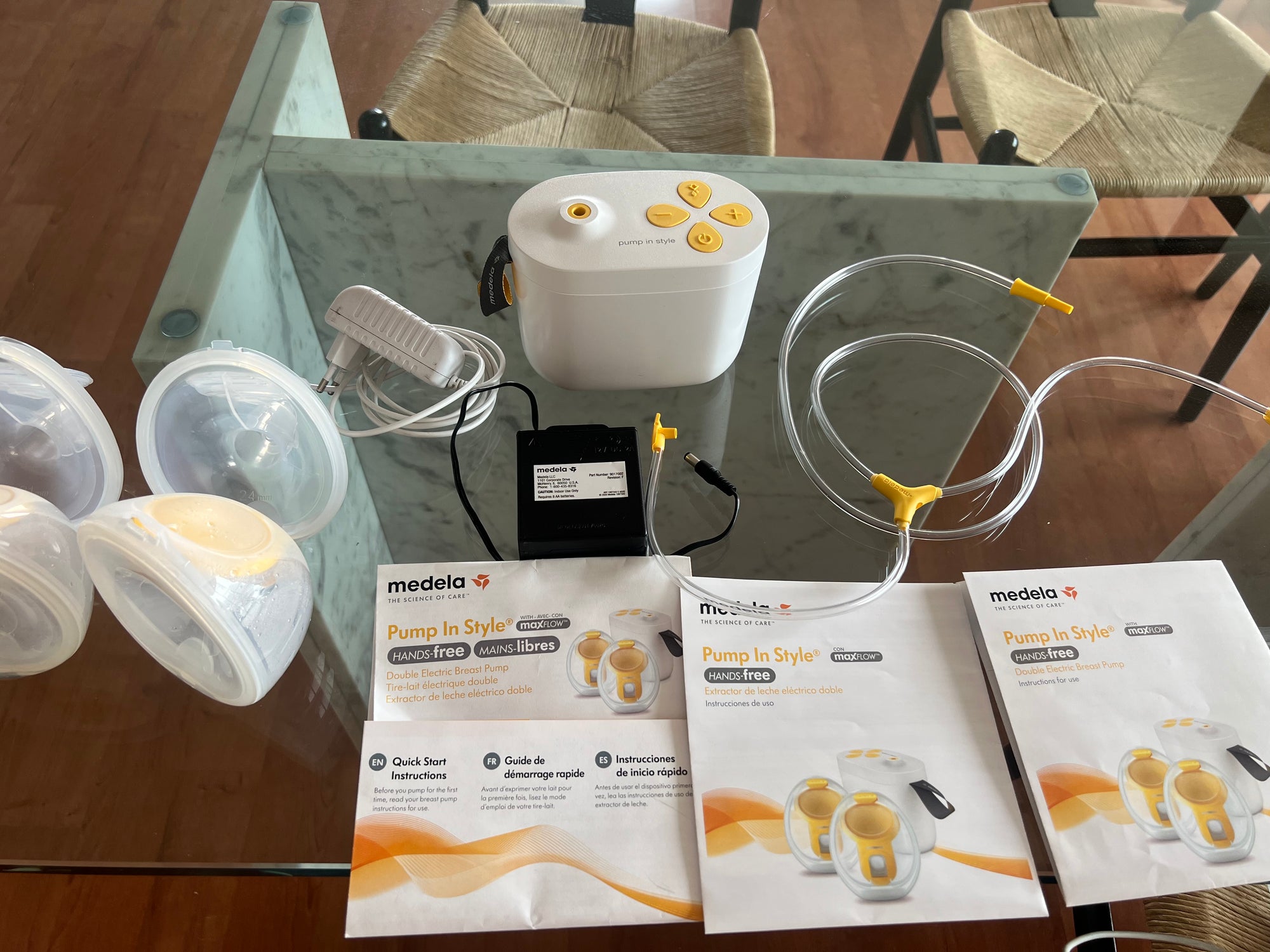(#PG5306) Extractor de leche doble eléctrico modelo Pump in Style Hands Free. Marca Medela