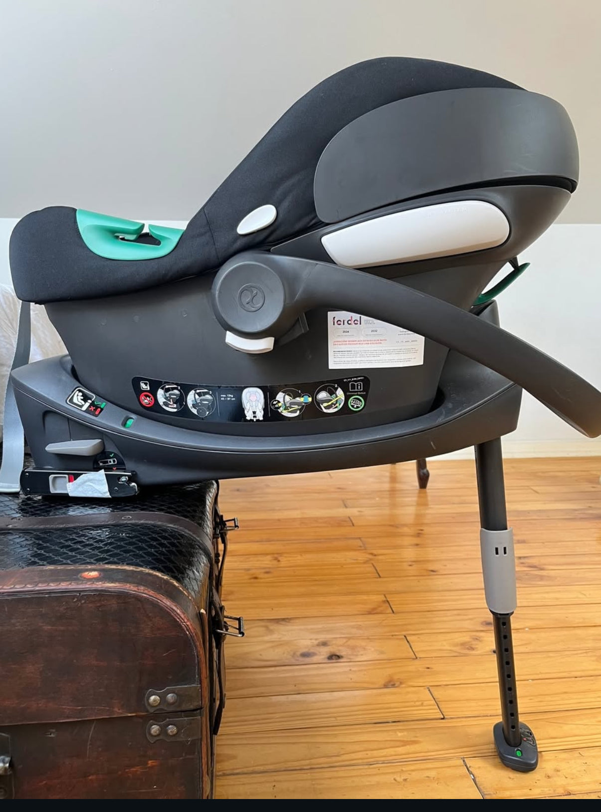 (#PG5303) Silla de auto modelo Aton b2 + Base One i-Size. Marca Cybex