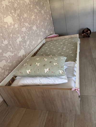 Cama Montessori, modelo Affetto, 1 plaza con colchón. Marca DKo Home (#PG5540)