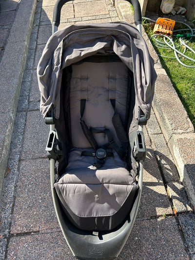 Coche Travel System modelo Britax B Lively + Huevito B Safe Gen2 + Base. Marca Britax (#PG5896)