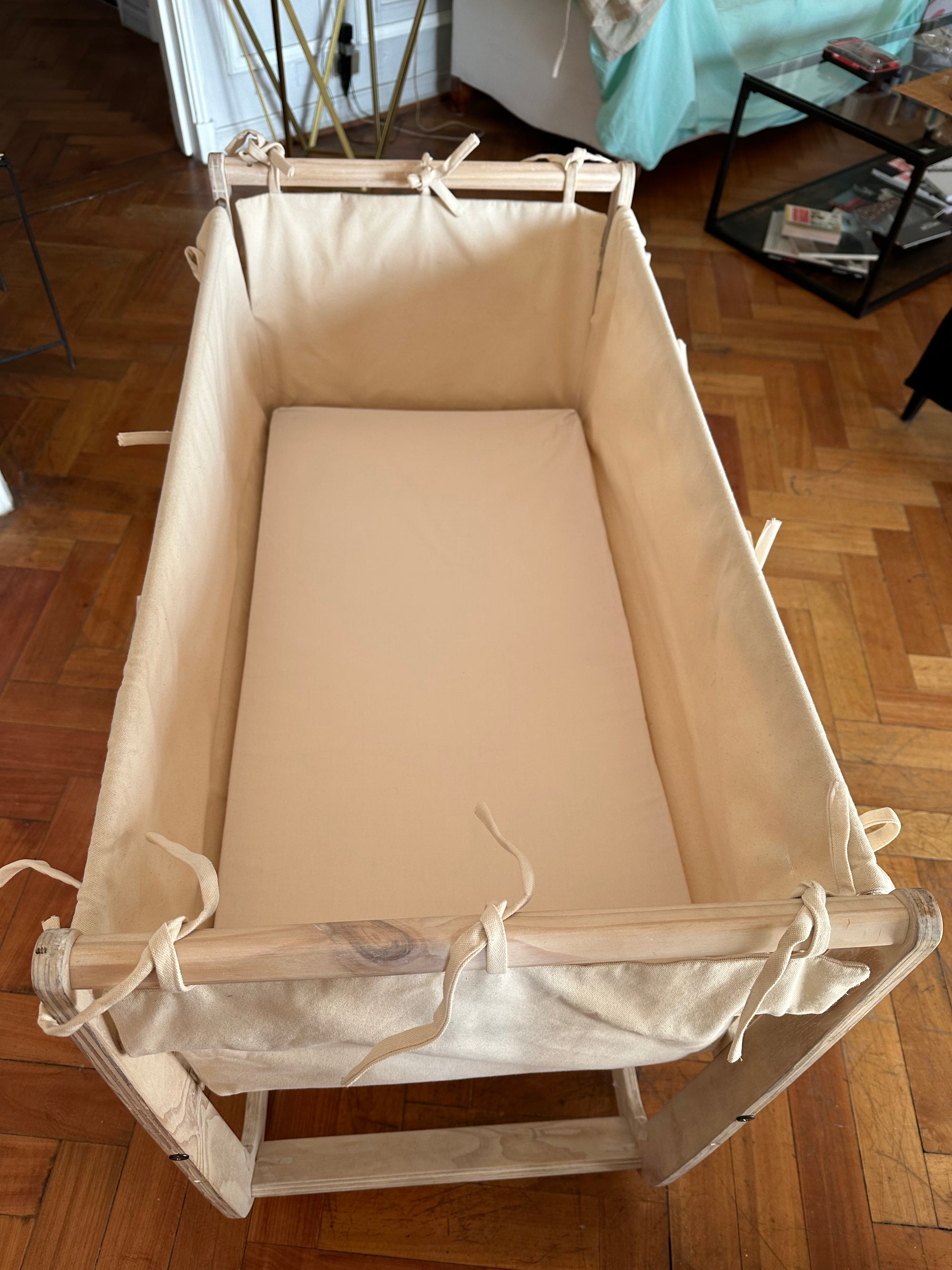 (#PG5011) Cuna de madera. Marca Violeta Decoraciones