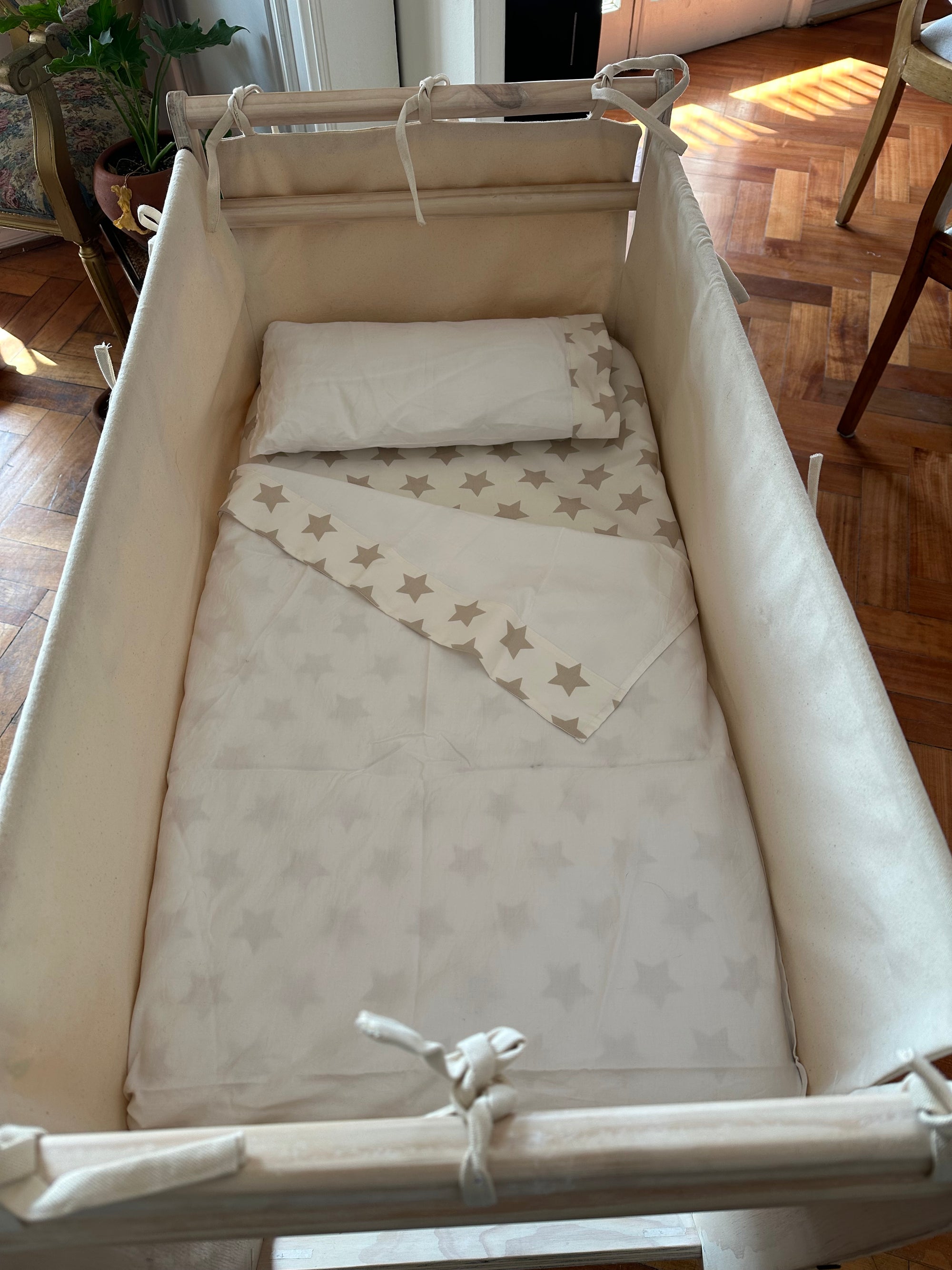 (#PG5011) Cuna de madera. Marca Violeta Decoraciones