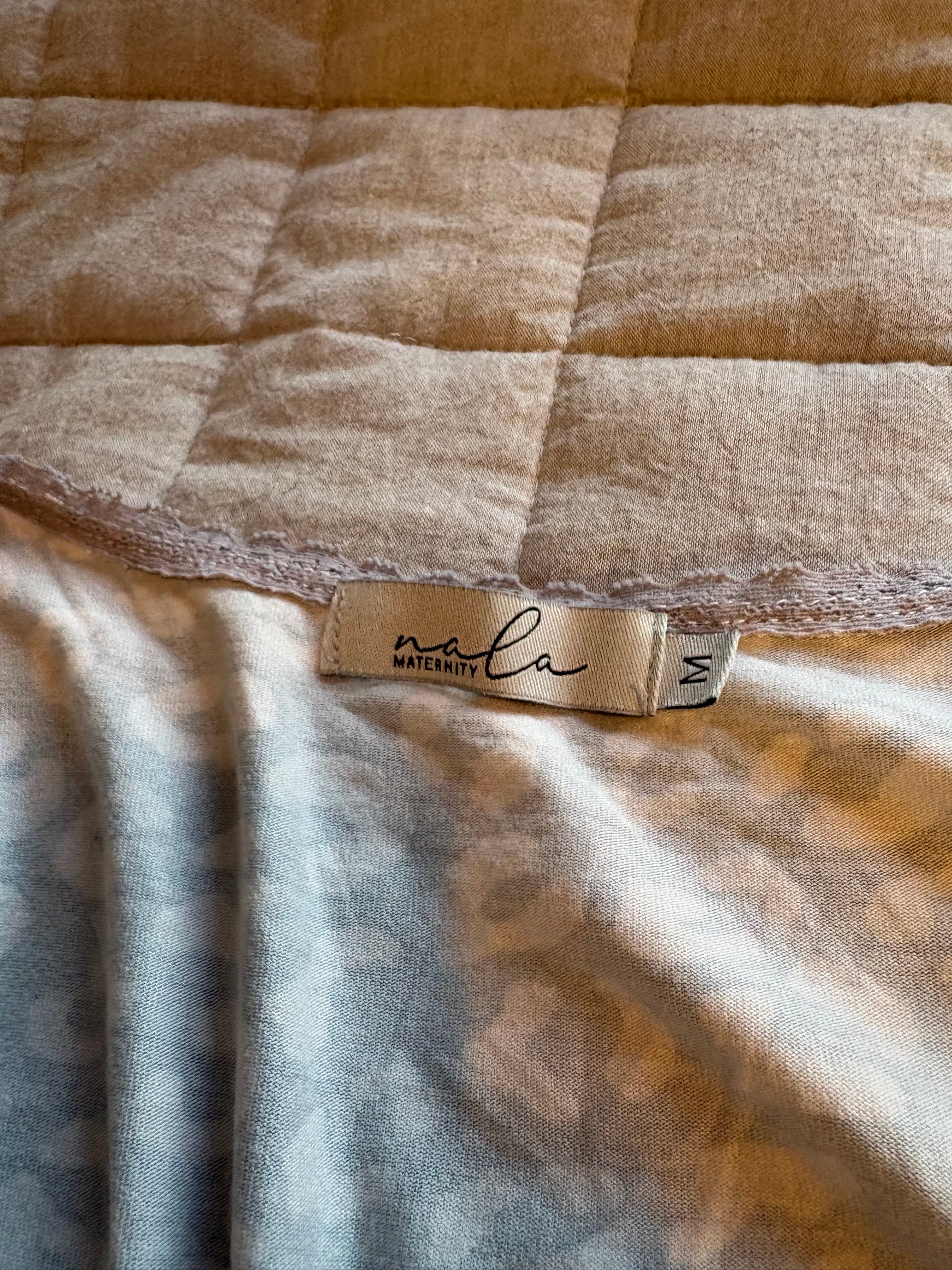 (#PG5455) 2 camisas de dormir de maternidad. Marca Nala Meternity