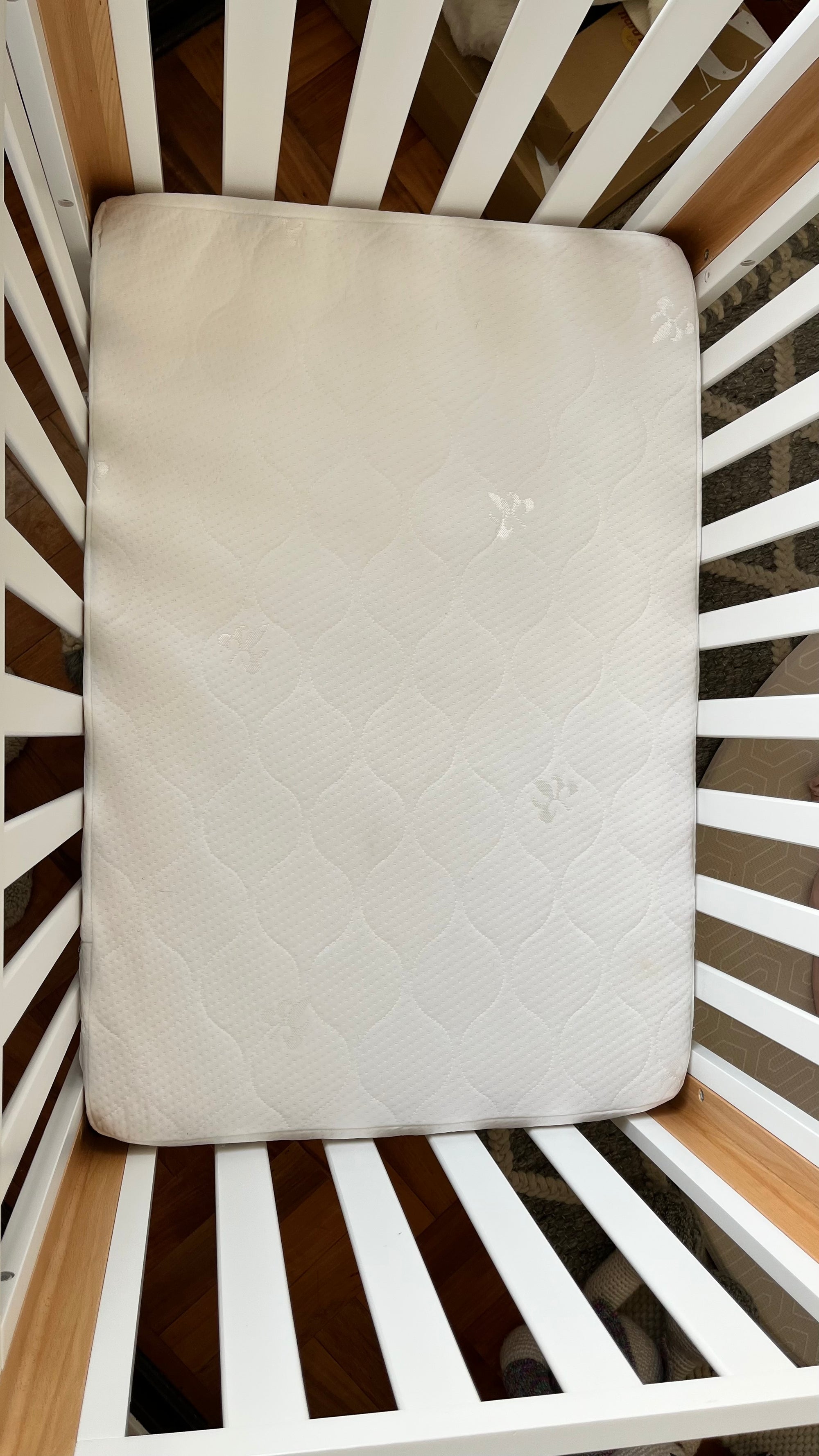 (#PG5154) Cuna de madera modelo Koya 4 en 1 + Dos colchones. Marca Kinderkraft