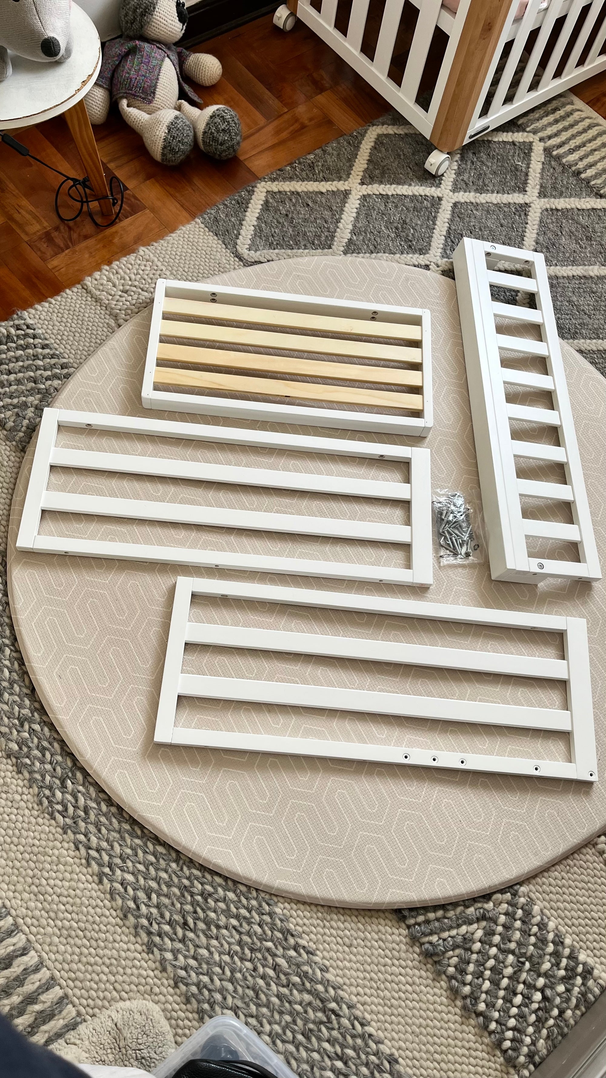 (#PG5154) Cuna de madera modelo Koya 4 en 1 + Dos colchones. Marca Kinderkraft