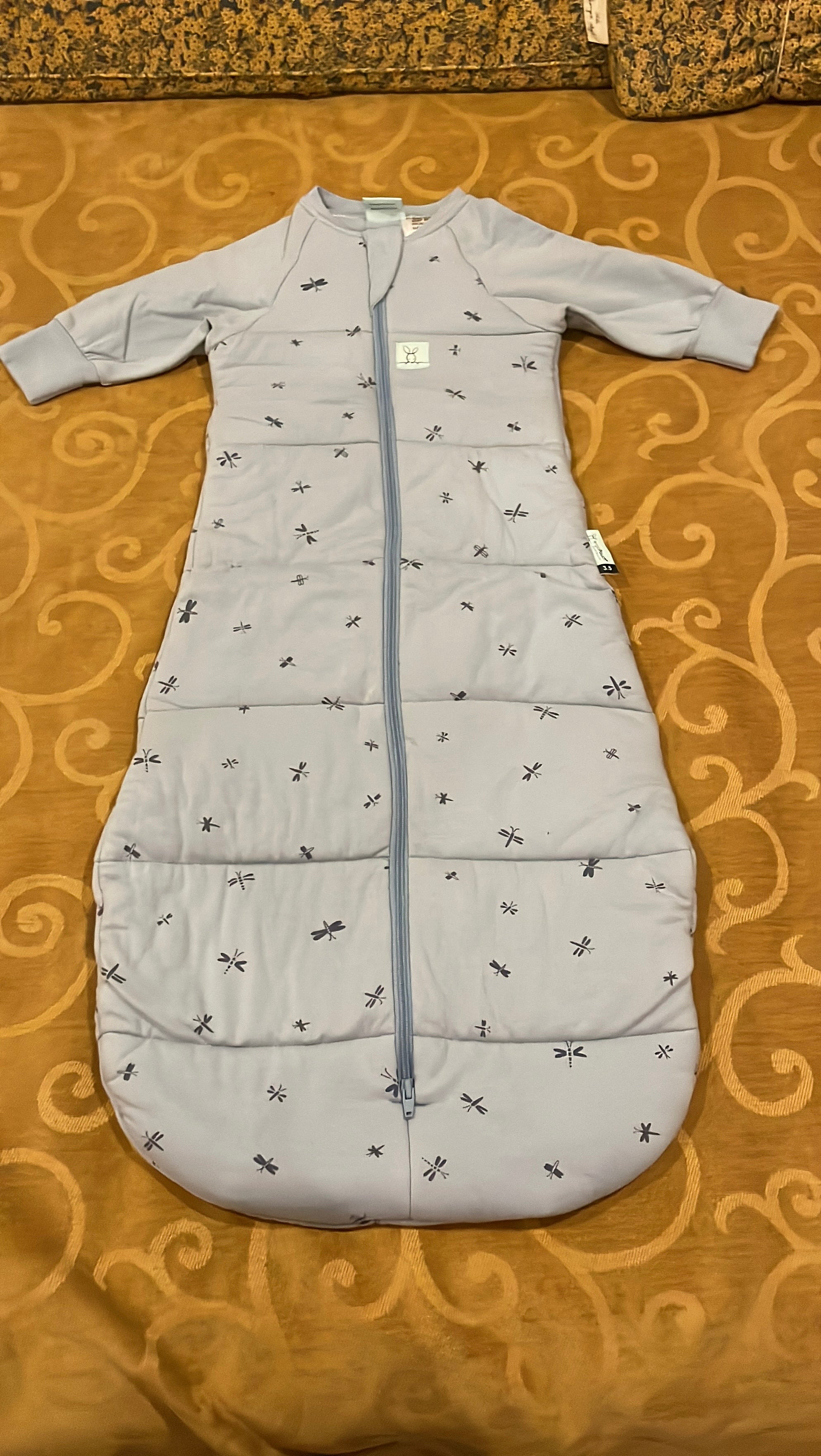 Saco de dormir con mangas 3.5 TOG, talla 3-12 meses. Marca Ergopouch (#PG5750)