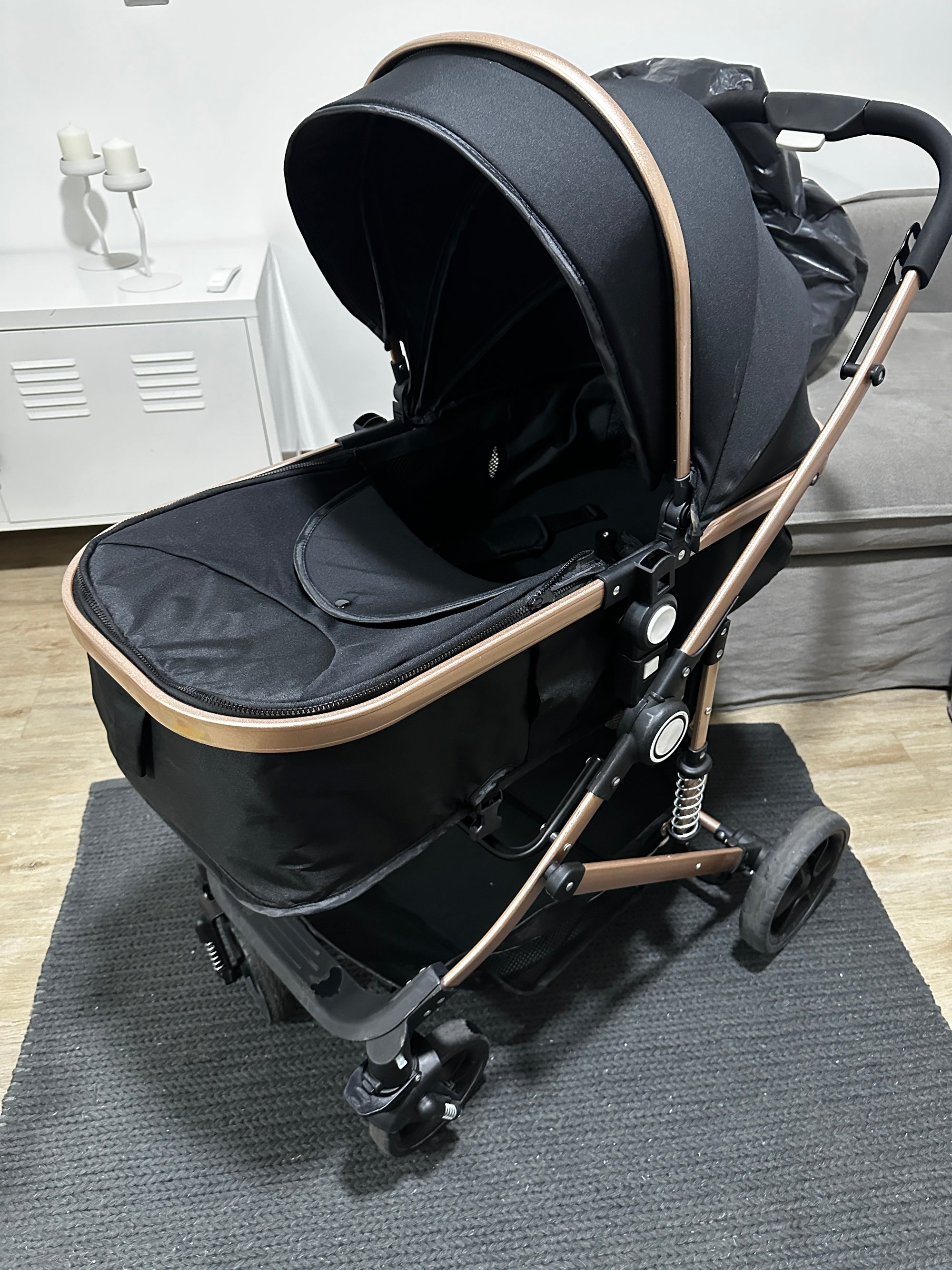 (#PG4674) Coche de paseo con Moisés. Marca Belecoo