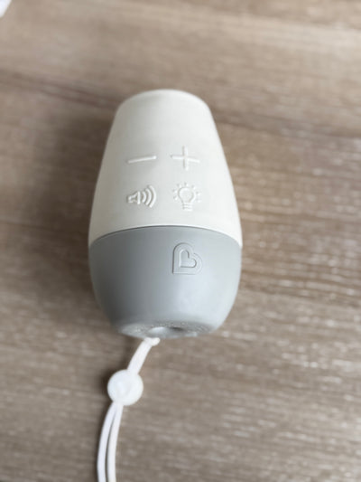 Ruido blanco Baby Sleep Soother, modelo blanco. Marca Munchkin (#PG5680)