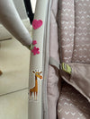 (#PG5030) Silla nido mecedora modelo Rocker Boho Chic 2 en 1. Marca Tiny Love