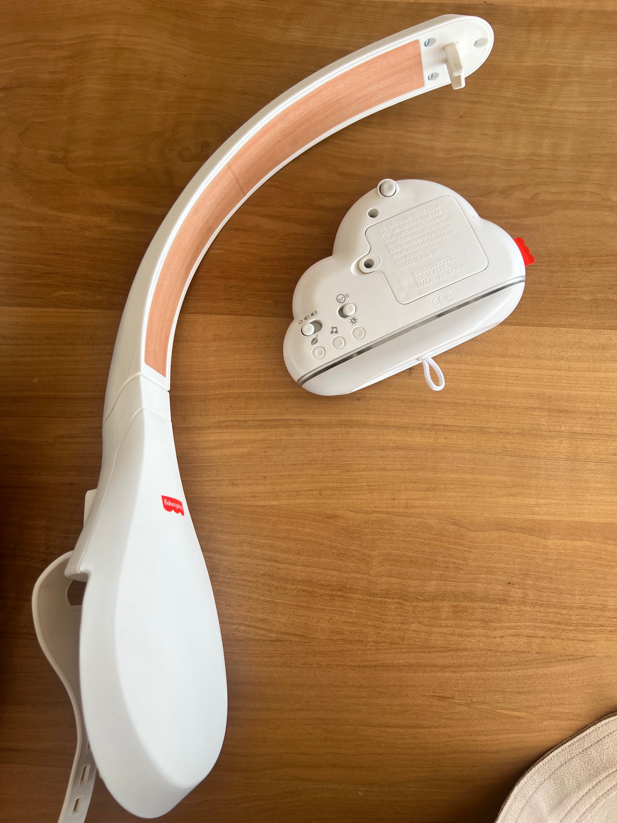 (#PG5235) Móvil modelo Calming Clouds. Marca Fisher Price