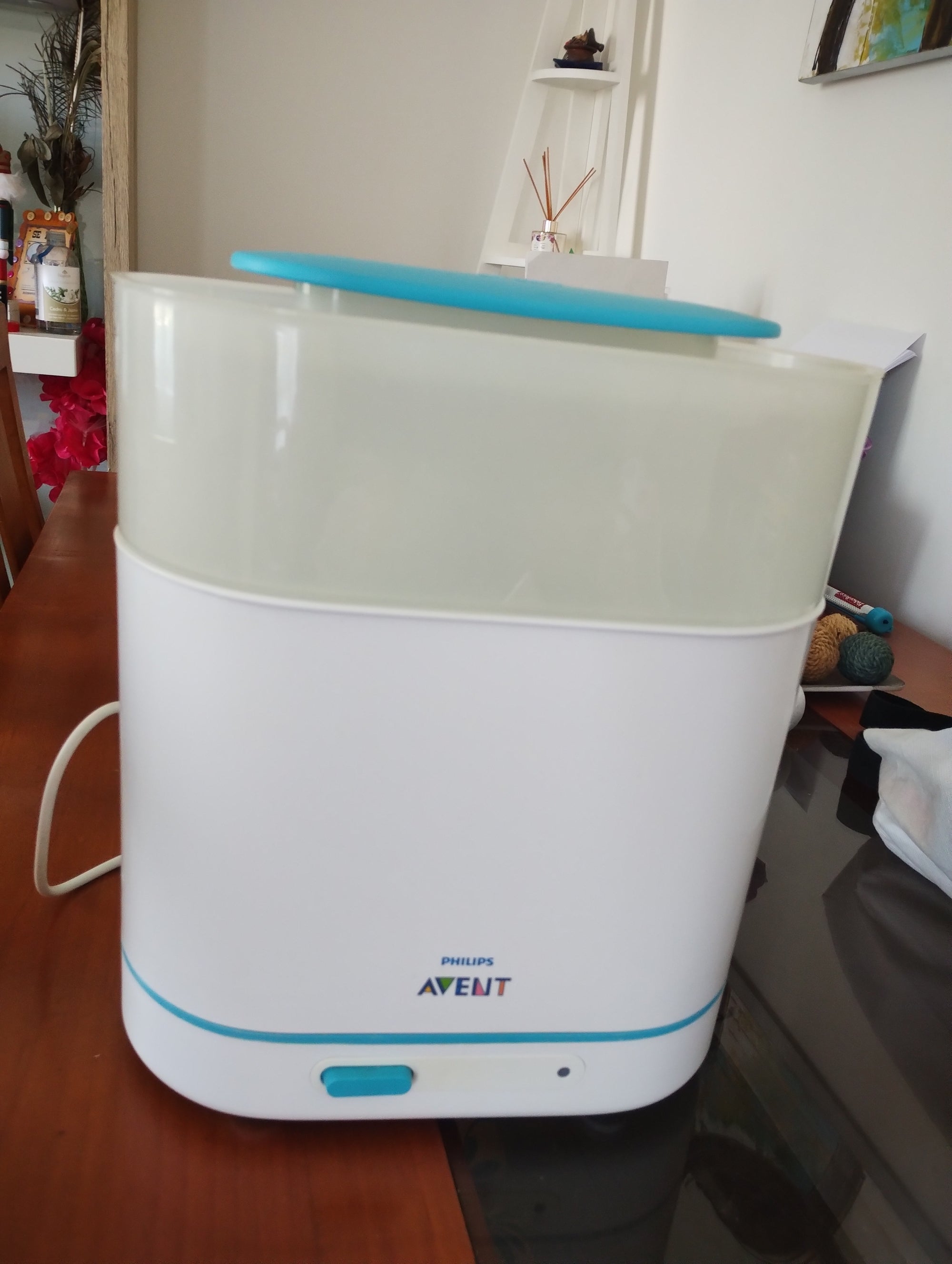 (#PG4440) Esterilizador de mamaderas. Marca Philips Avent