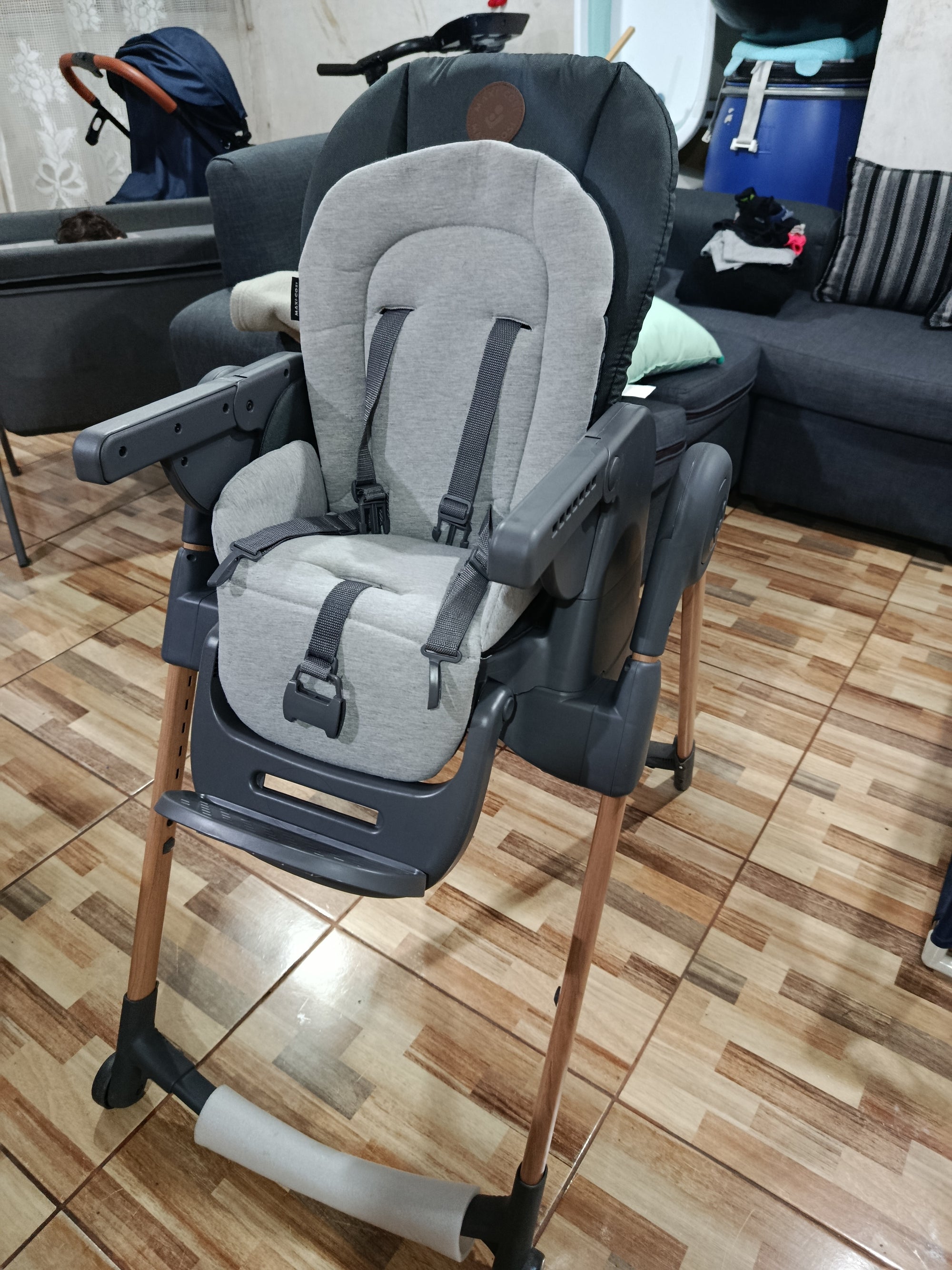 (#PG4666) Silla de comer modelo Minla Essential. Marca Maxi Cosi