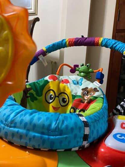 (#PG4799) Saltarina y Centro de actividades. Marca