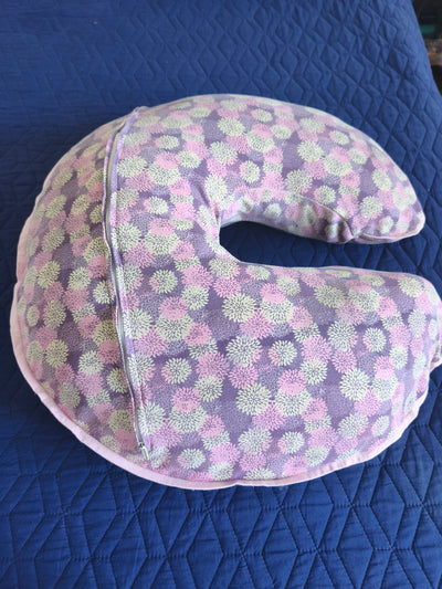 Cojín lactancia, modelo soft morado. Marca Nueve Lunas (#PG5657)